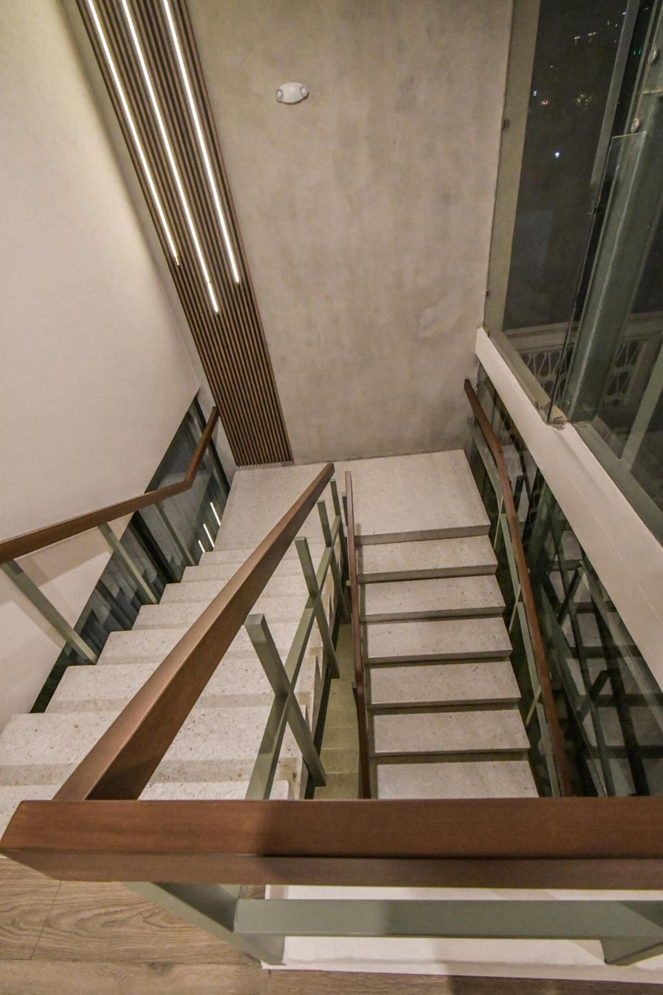 Expo Satelite 2750 Hotel & Suites غوادالاجارا المظهر الخارجي الصورة